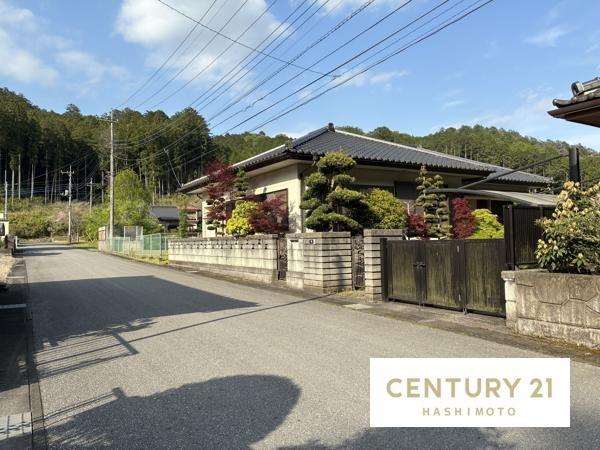 鹿沼市口粟野の中古一戸建て