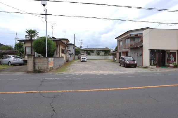 藤岡町藤岡　県道9号沿い　売土地