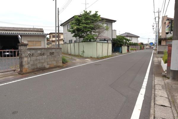 藤岡町藤岡　県道9号沿い　売土地