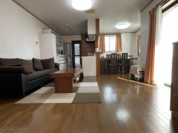 丸和住宅施工　栃木市片柳町２丁目　中古戸建　４ＬＤＫ