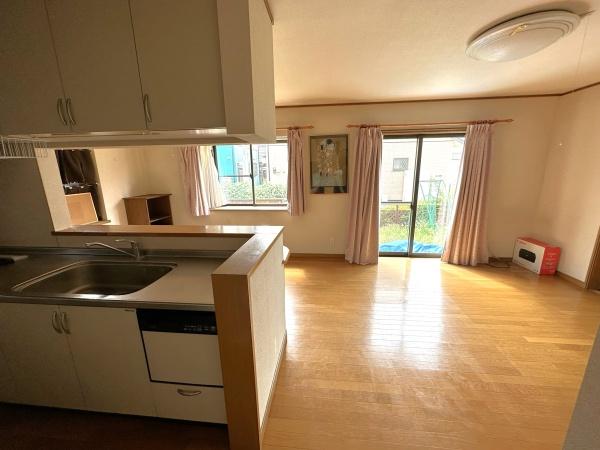 新日本グランディ施工　大平町富田　中古戸建