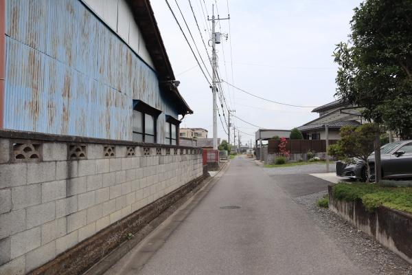 栃木市藤岡町藤岡　古家付き土地