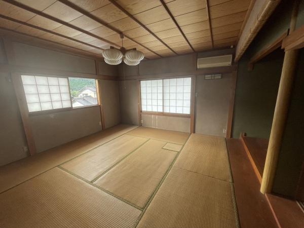 綾部市味方町龍仏の中古一戸建て