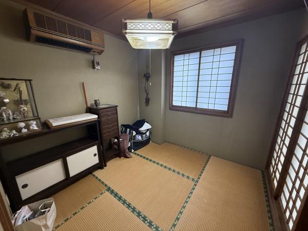 秋山ビル