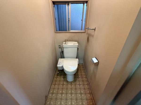 かしの木台2丁目　店舗付住宅