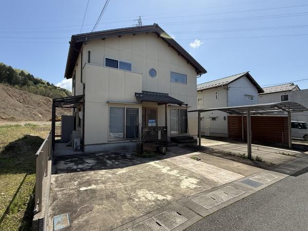 福知山市字長田長山町　中古戸建
