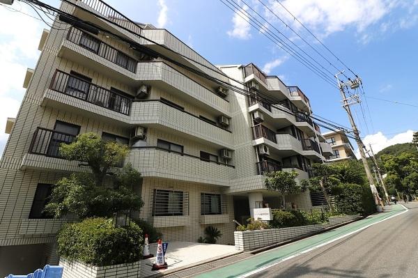 インペリアル池田城山町