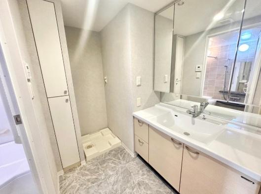 リバーガーデンコスモスクエア