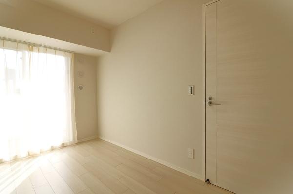 プレミスト堺筋本町ラディーナ