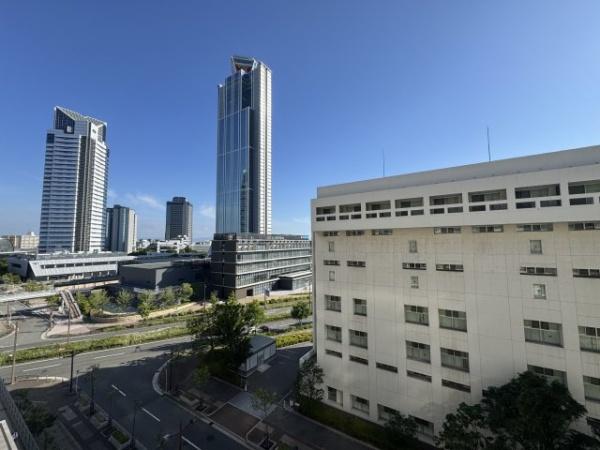 ベイサイドシティコスモスクエア駅前