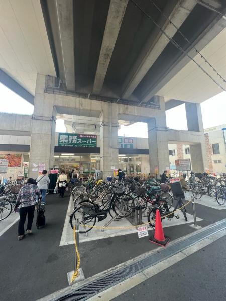 リバーサイドコープ出来島(業務スーパー出来島駅前店)