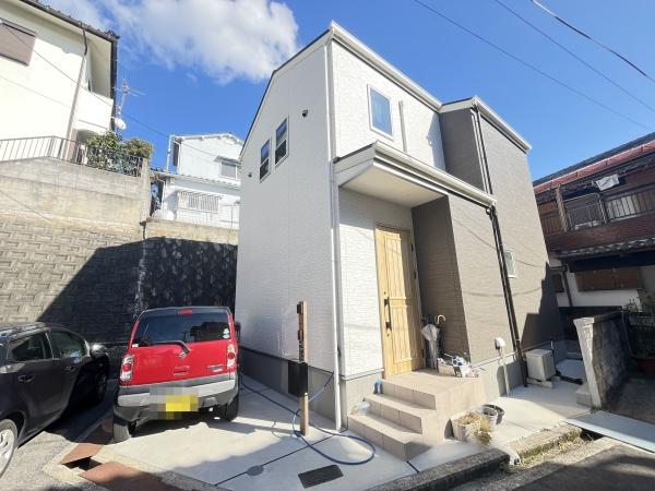 寝屋川市成田東町　中古戸建