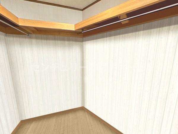 守口市八雲西町２丁目の中古一戸建て