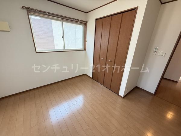 寝屋川市堀溝２丁目の中古一戸建て