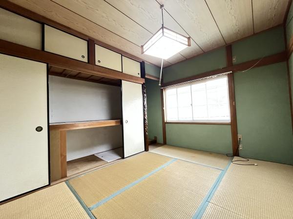 寝屋川市萱島東１丁目の中古一戸建て