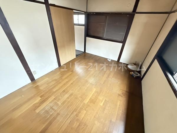 寝屋川市黒原旭町戸建