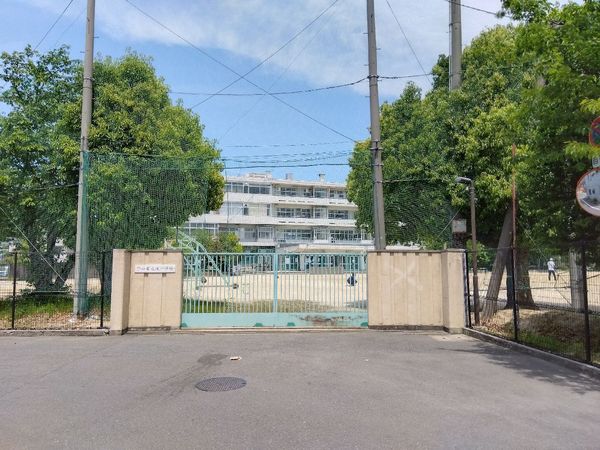 守口市梶町3丁目の中古一戸建て(守口市立梶中学校)