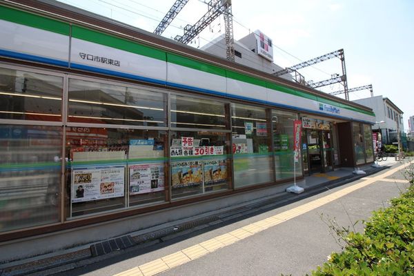 守口パークマンション(ファミリーマート守口市駅東店)