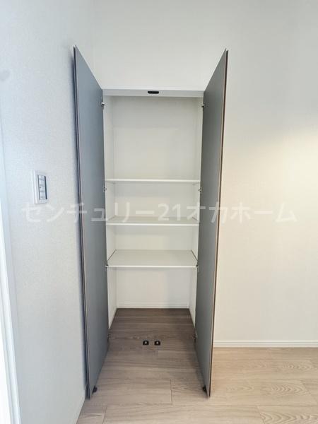 エルフラッツ萱島
