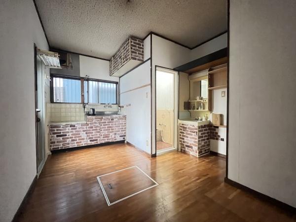 守口市八雲東町２丁目の中古一戸建