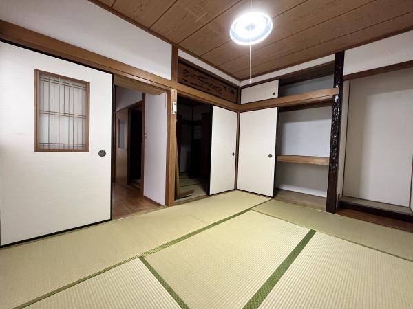 枚方市禁野本町１丁目の中古一戸建て