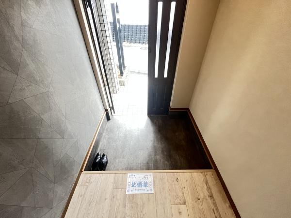 寝屋川市緑町の中古一戸建て