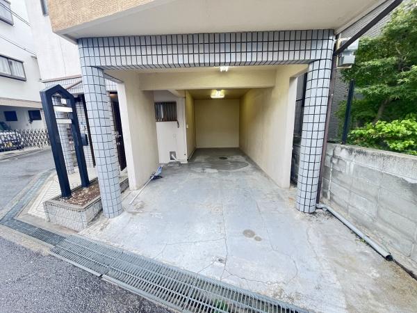 寝屋川市緑町の中古一戸建て