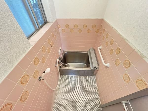 寝屋川市仁和寺本町５丁目の中古一戸建て