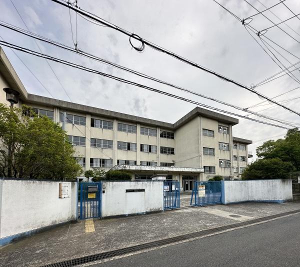 寝屋川市高宮栄町の土地(寝屋川市立楠根小学校)