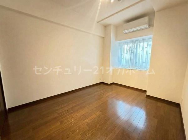 オークヒルズ香里四番館