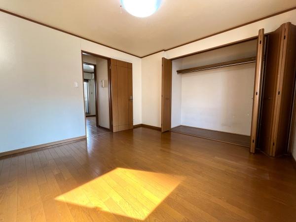 守口市寺方錦通４丁目の中古一戸建て