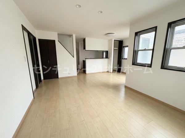 四条畷市岡山二丁目中古戸建