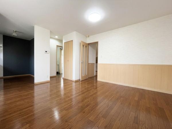 寝屋川市高宮１丁目　中古戸建