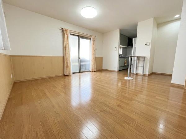 寝屋川市高宮１丁目　中古戸建