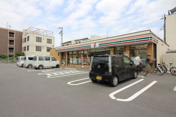 ライオンズマンション寝屋川(セブンイレブン寝屋川池田旭町店)
