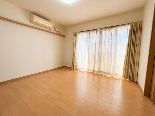 寝屋川市田井西町の中古一戸建