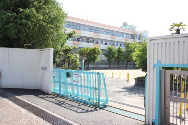 守口ハイライフＡ棟(守口市立八雲小学校)