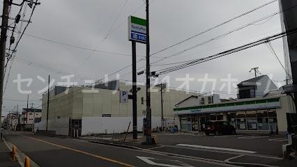 守口市藤田町３丁目の土地(ファミリーマート守口藤田一丁目店)