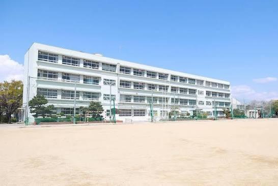 寝屋川市黒原橘町の中古一戸建て(寝屋川市立第五中学校)
