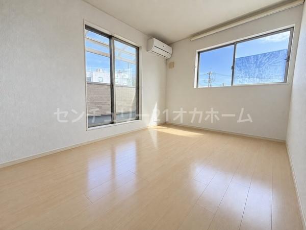 寝屋川市黒原橘町の中古一戸建て