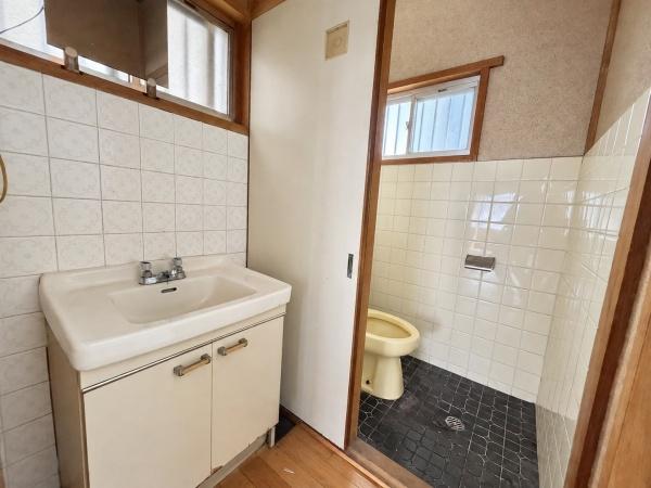 寝屋川市黒原城内町中古戸建