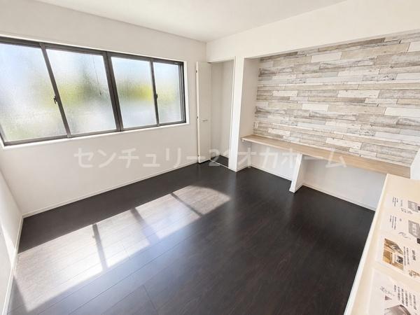 寝屋川市明徳２丁目の新築一戸建