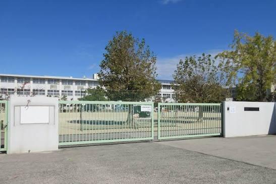 四條畷市清滝中町の中古一戸建て(四條畷市立四條畷小学校)