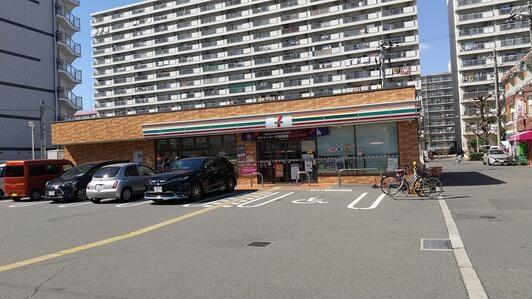 メガロコープ関目(セブンイレブン大阪古市3丁目店)