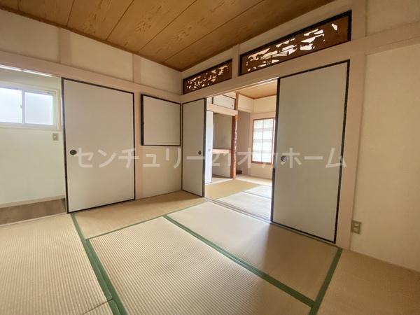 寝屋川市緑町の中古一戸建て