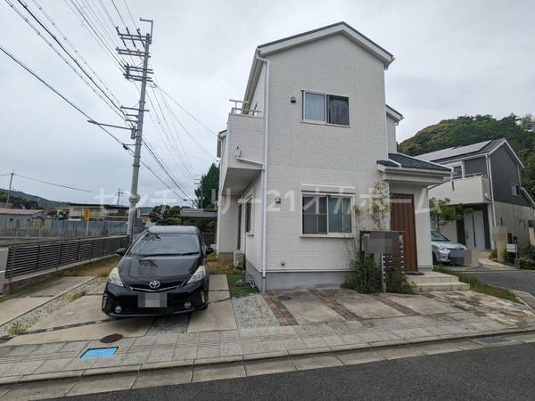 四條畷市大字上田原の中古一戸建て