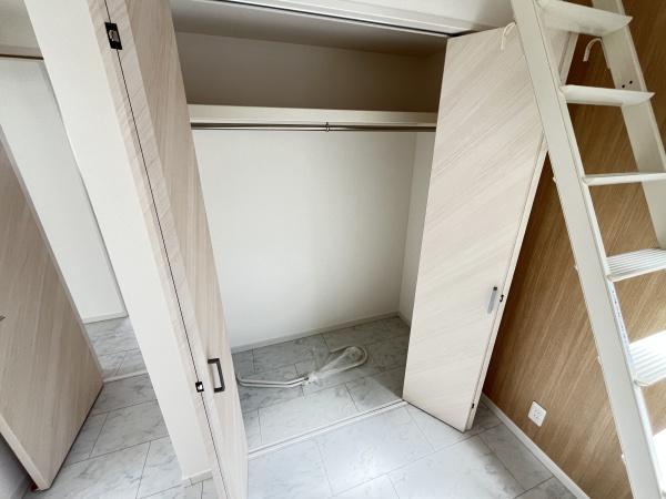 寝屋川市高柳栄町の中古一戸建て
