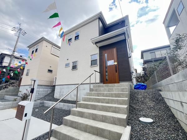 寝屋川市成田東町　新築戸建1号棟