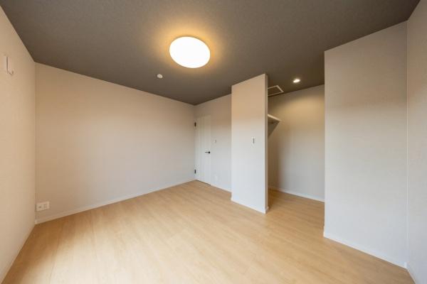 西宮市甲子園口３丁目（新築戸建）