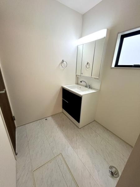 西宮市南甲子園2丁目1号棟（新築戸建）